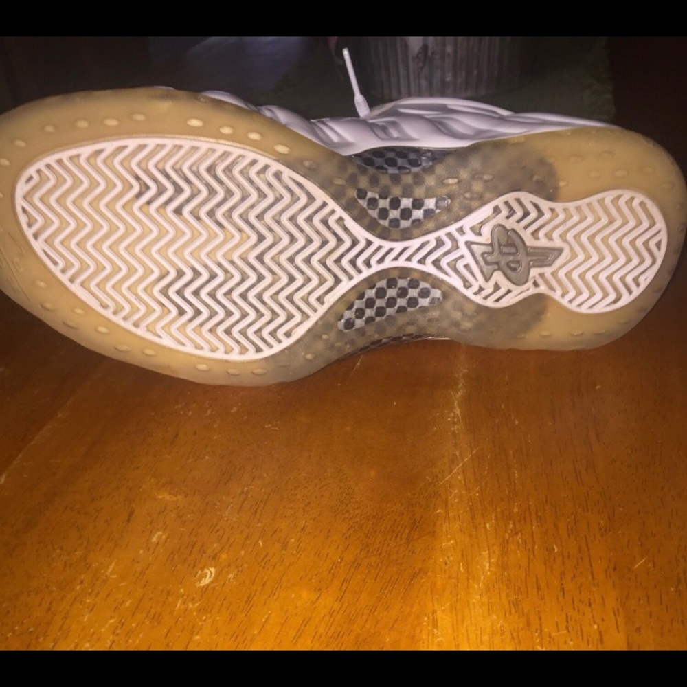 Foam posits - Picture 3 of 3